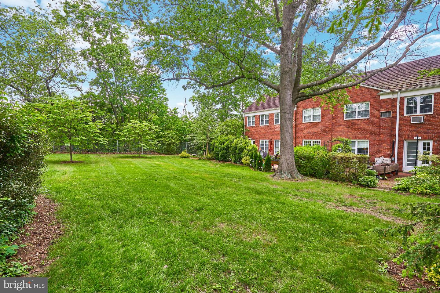 1805 PRESTON RD