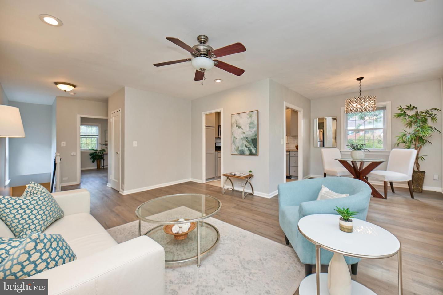 3111 Valley Dr