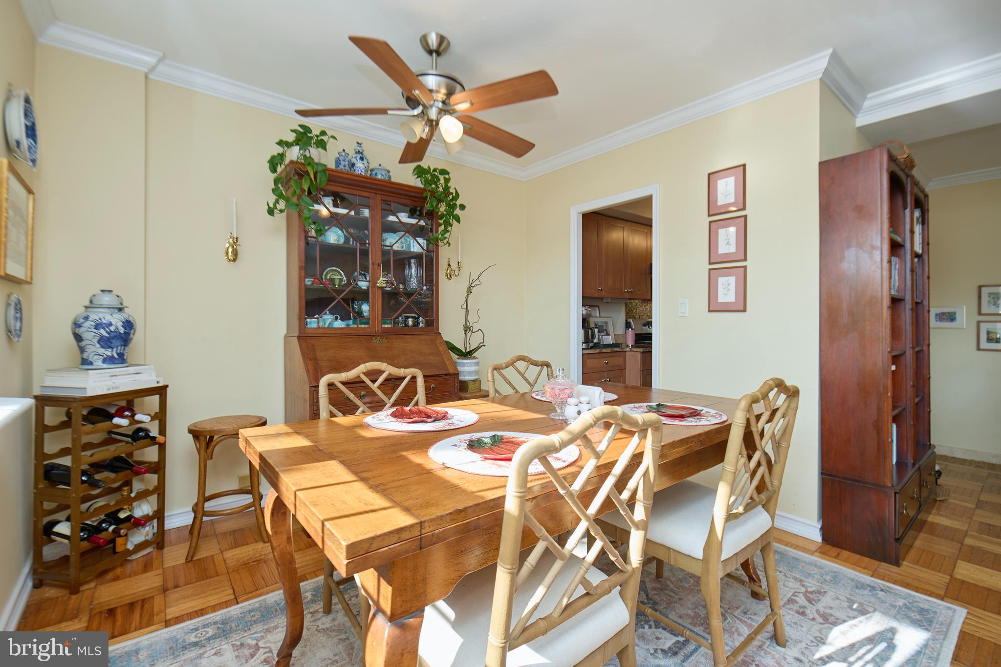 1638 MOUNT EAGLE PLACE