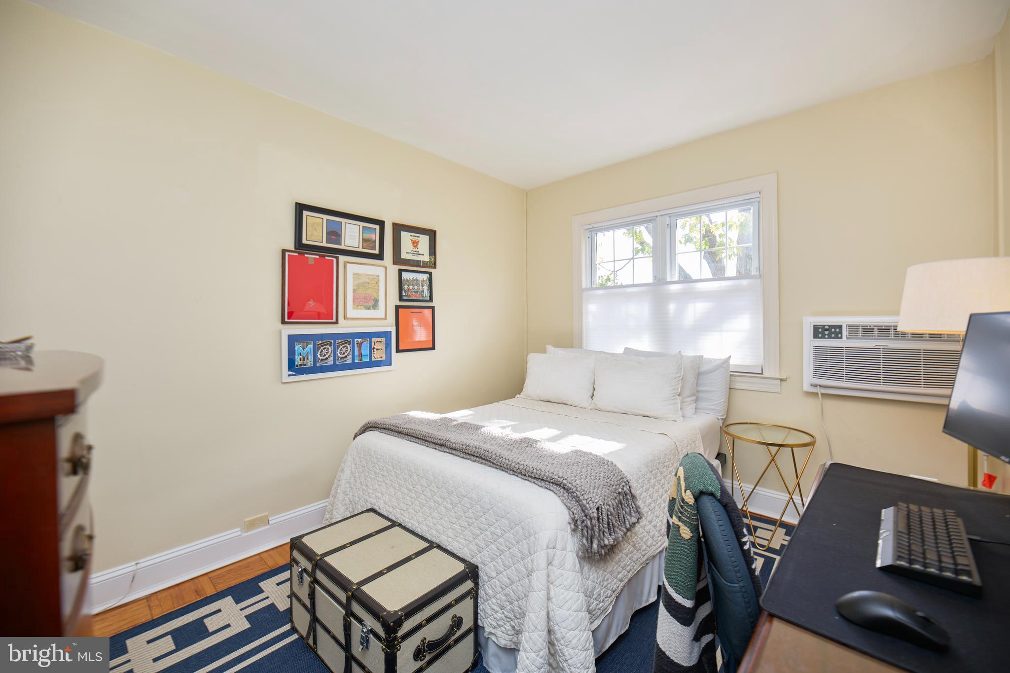 1638 MOUNT EAGLE PLACE