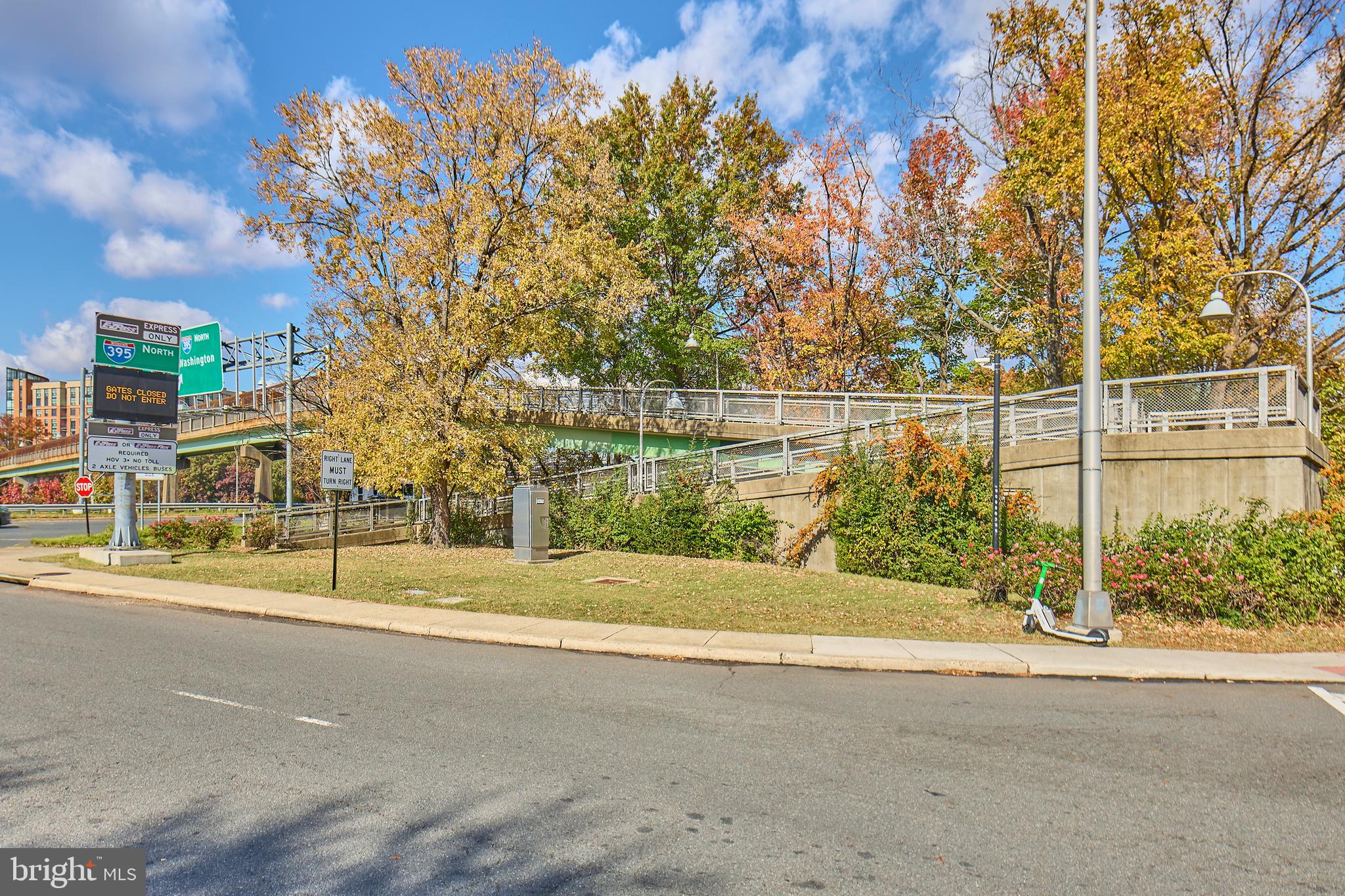 1638 MOUNT EAGLE PLACE