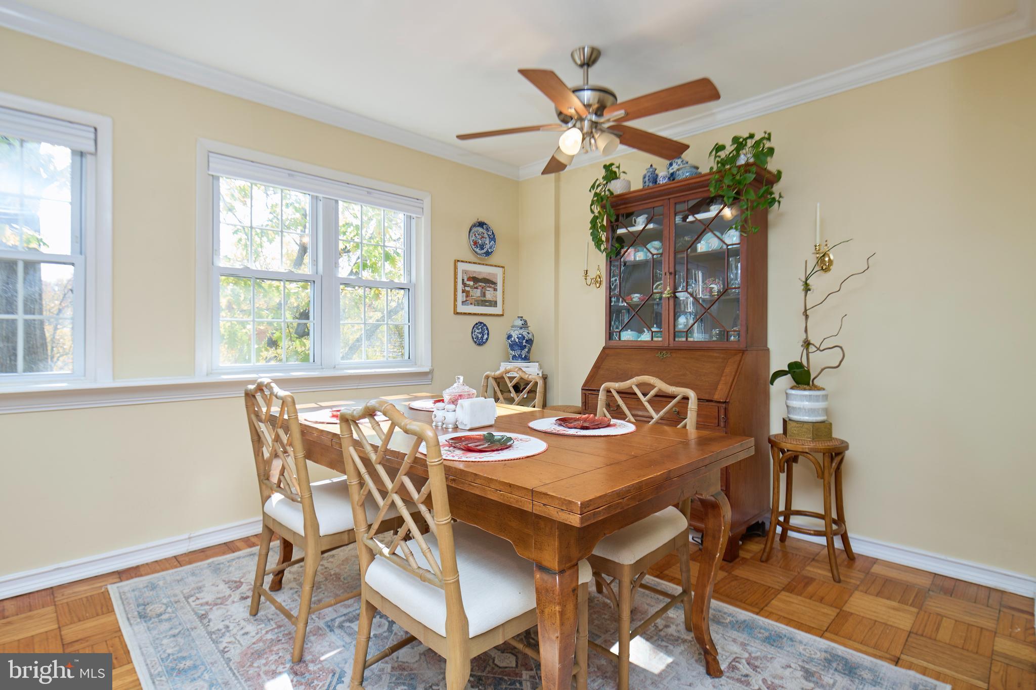 1638 MOUNT EAGLE PLACE