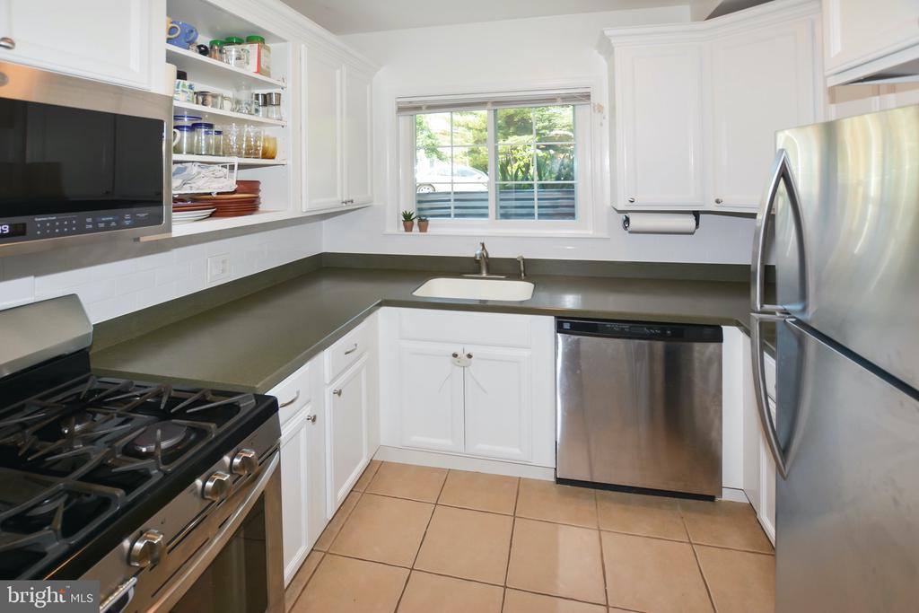 3311 MARTHA CUSTIS DRIVE