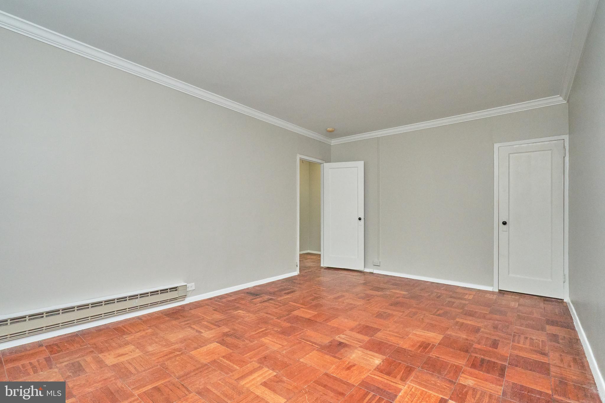 1553 MOUNT EAGLE PLACE