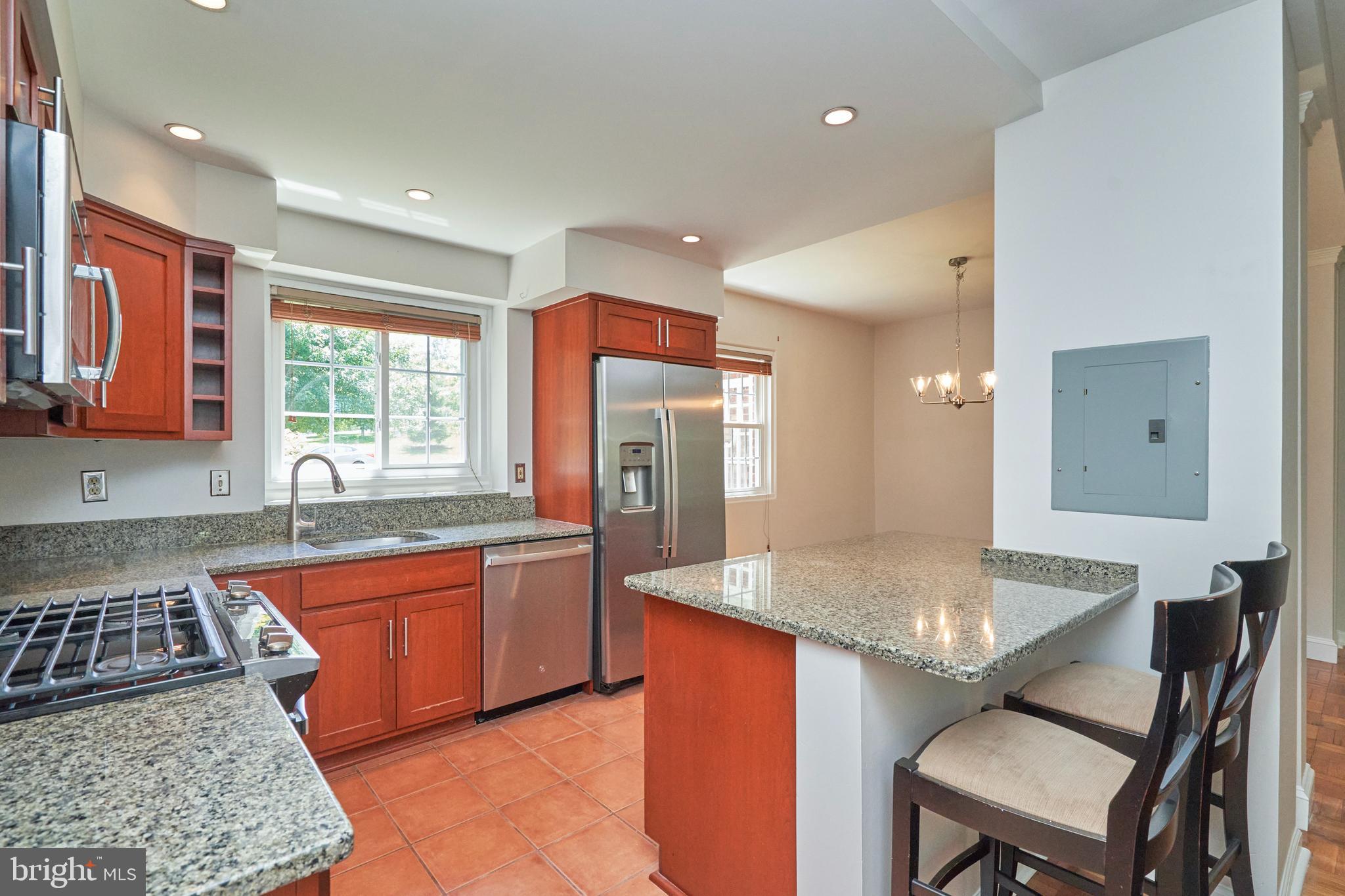 3314 GUNSTON ROAD 730-3314