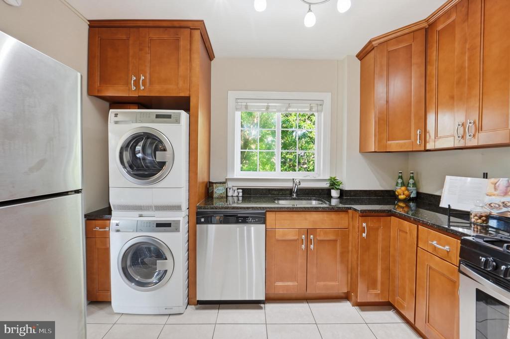 3430 MARTHA CUSTIS DRIVE