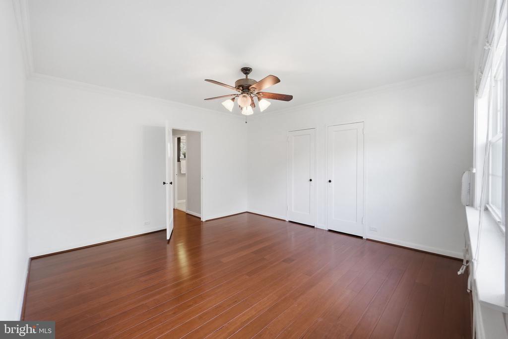 3430 MARTHA CUSTIS DRIVE