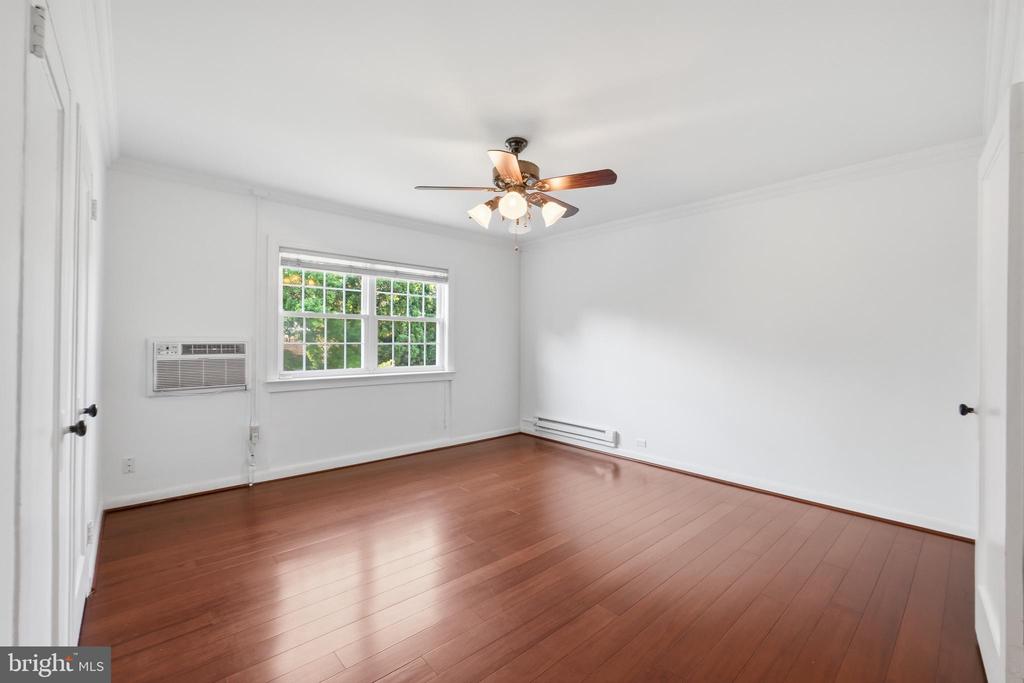 3430 MARTHA CUSTIS DRIVE