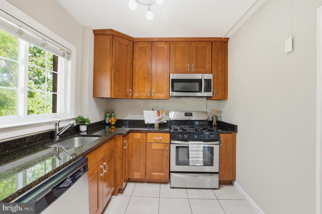 3430 MARTHA CUSTIS DRIVE