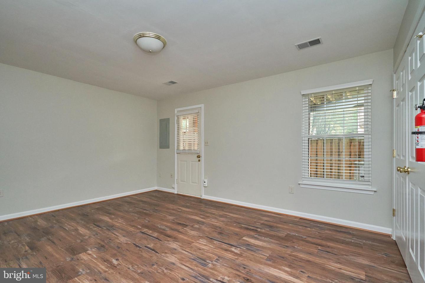 6362 DAKINE CIR