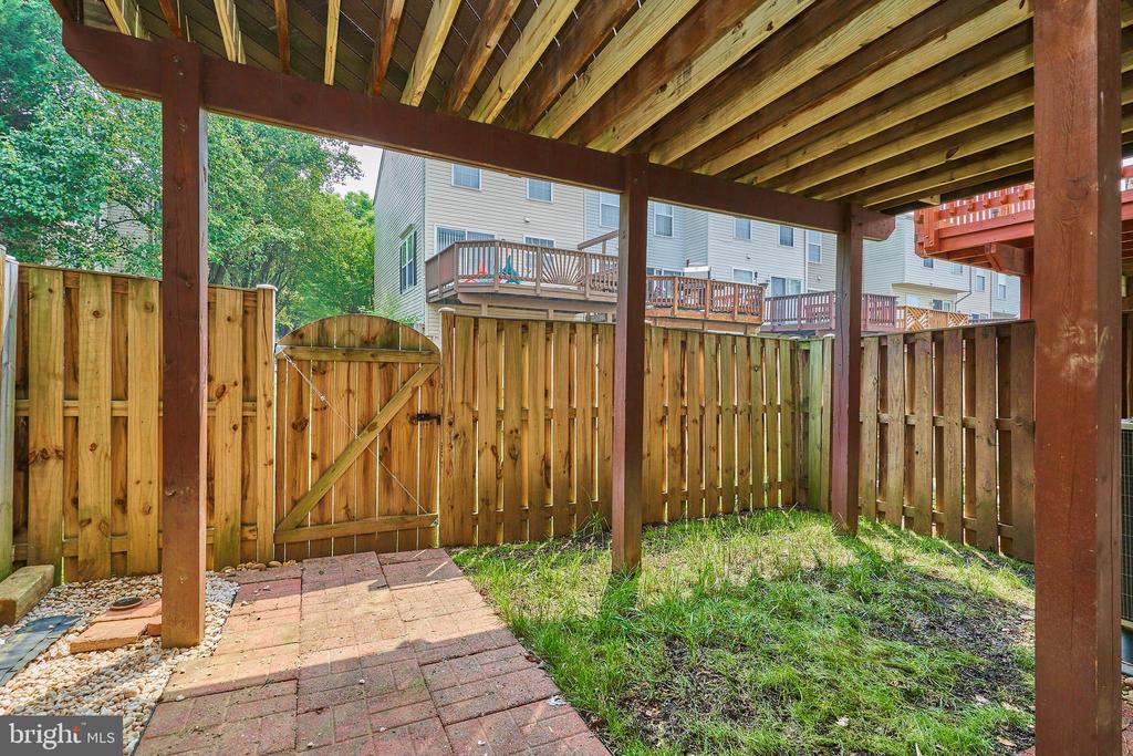 6362 DAKINE CIR