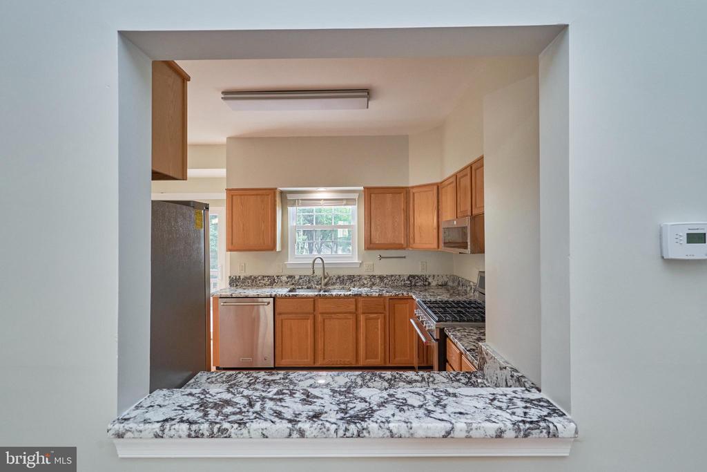 6362 DAKINE CIR