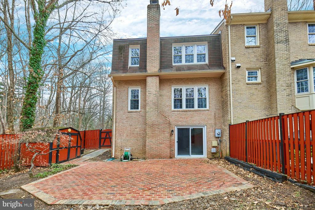 9007 OKEITH COURT