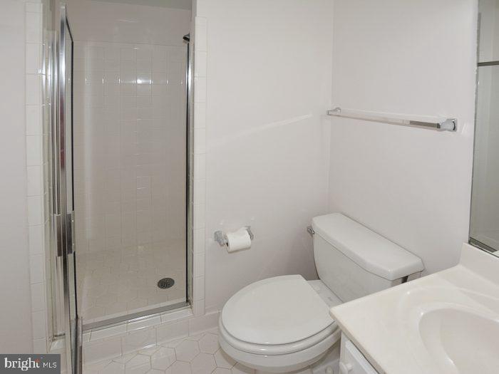 6485 SHARON KAY COURT