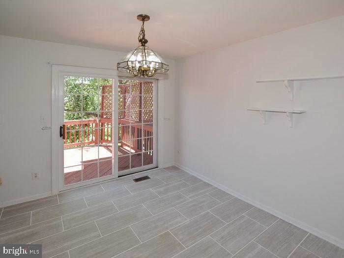 6485 SHARON KAY COURT