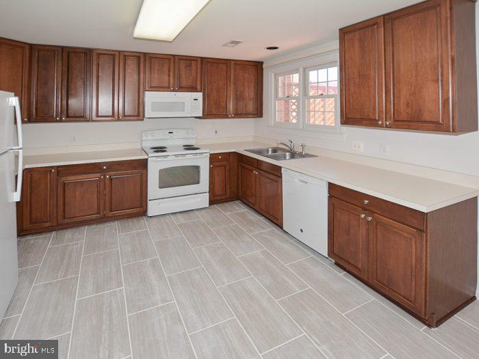 6485 SHARON KAY COURT