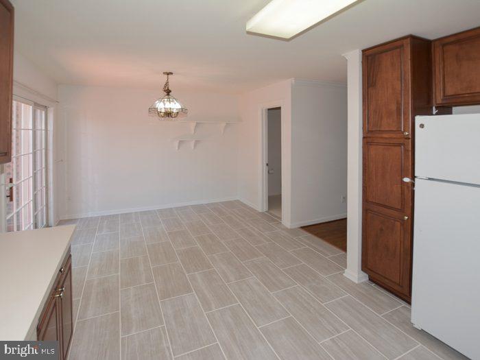 6485 SHARON KAY COURT