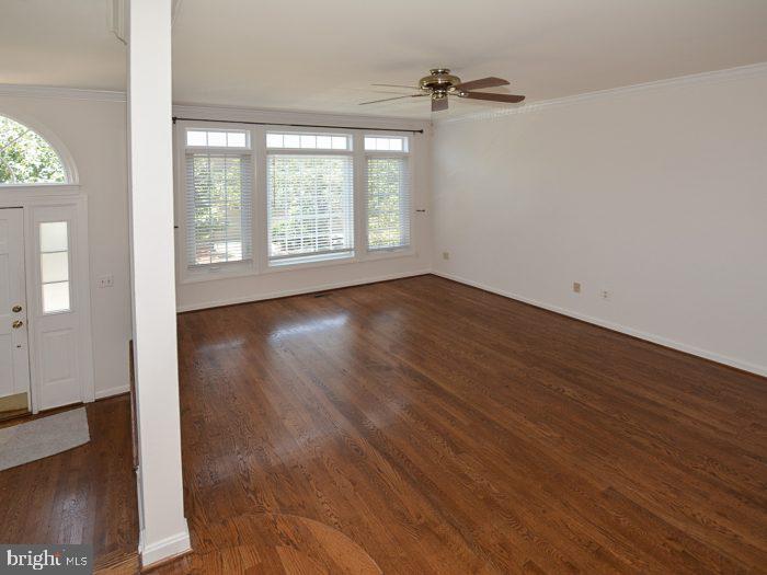 6485 SHARON KAY COURT