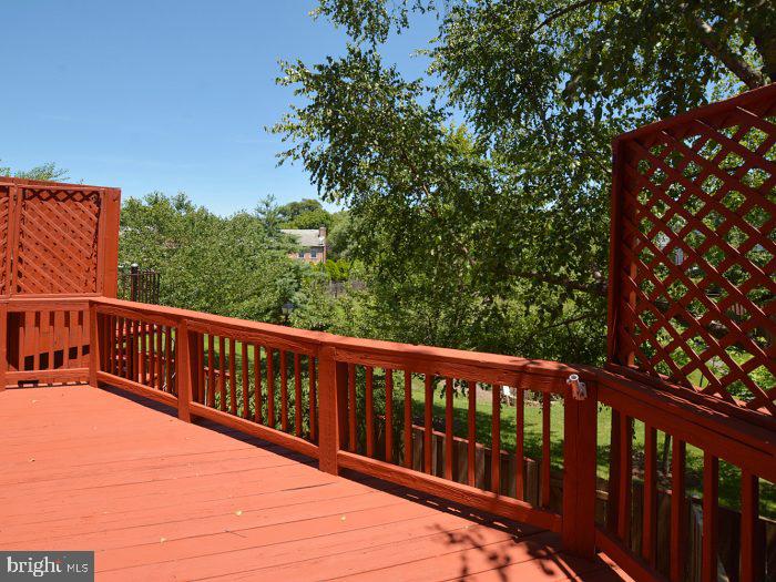 6485 SHARON KAY COURT