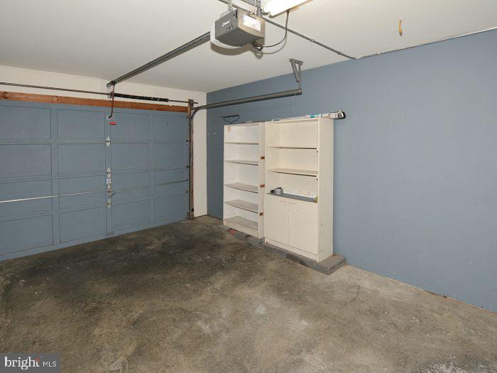 6485 SHARON KAY COURT