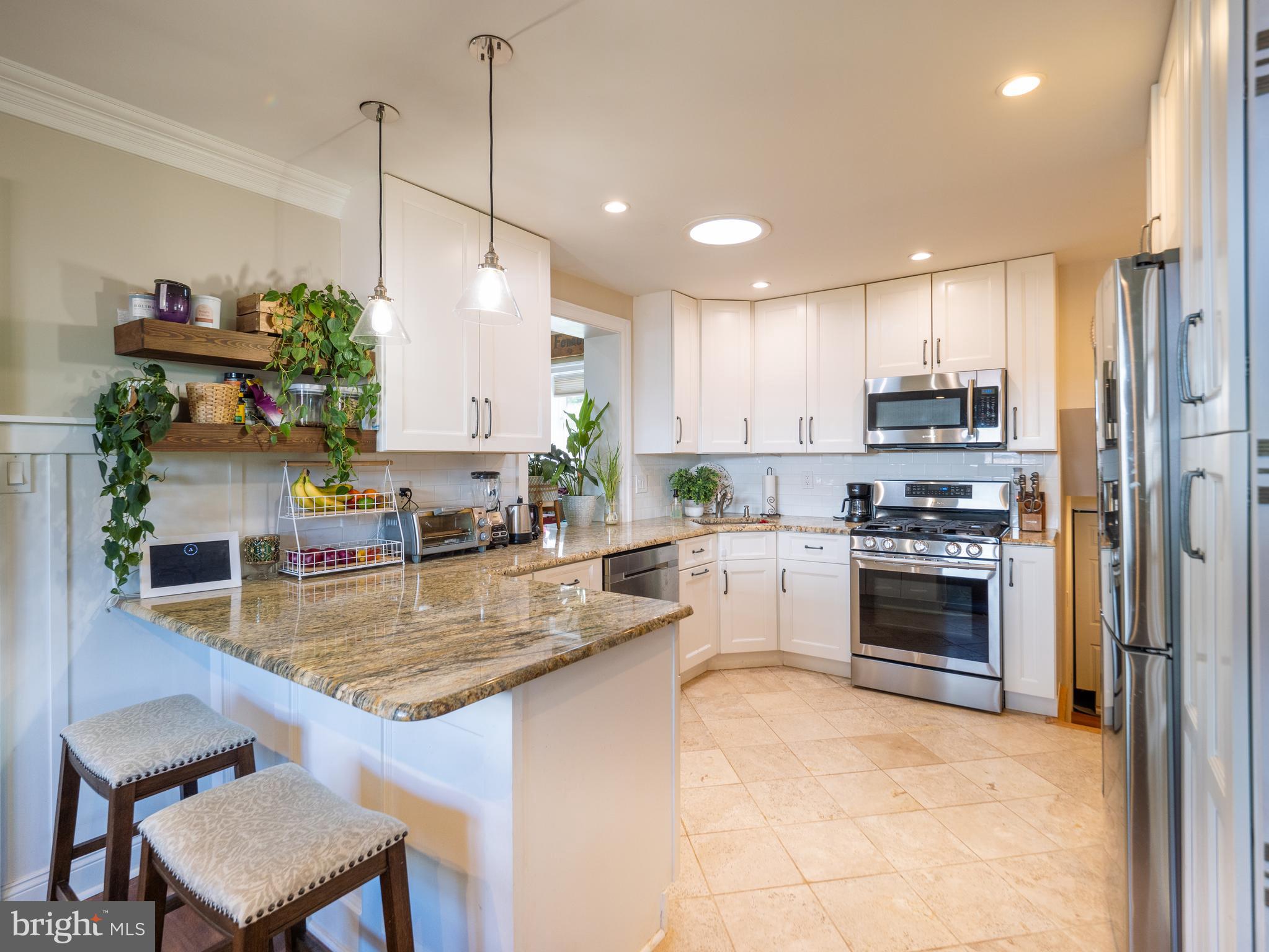 6712 NEW HOPE DRIVE