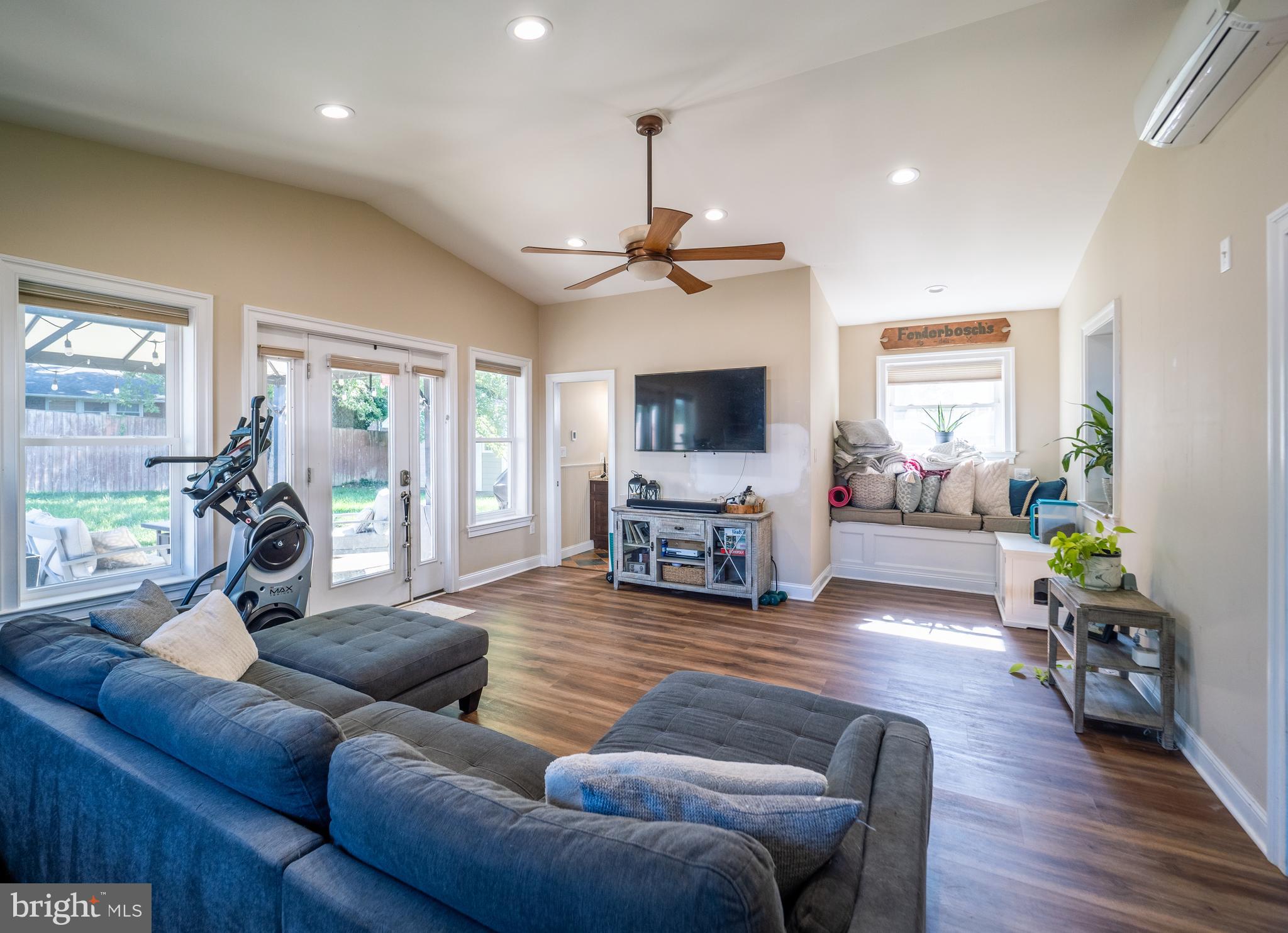 6712 NEW HOPE DRIVE