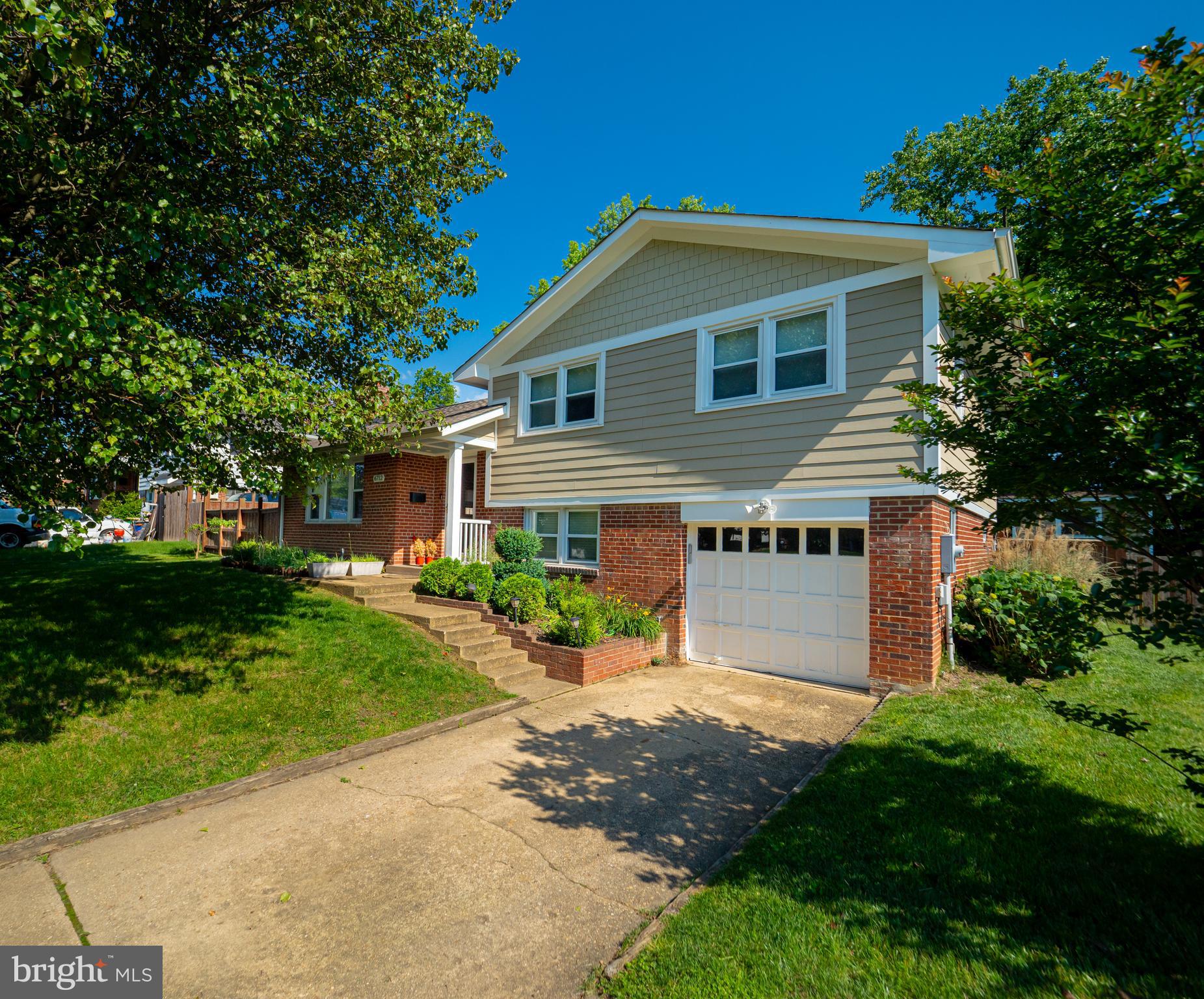 6712 NEW HOPE DRIVE