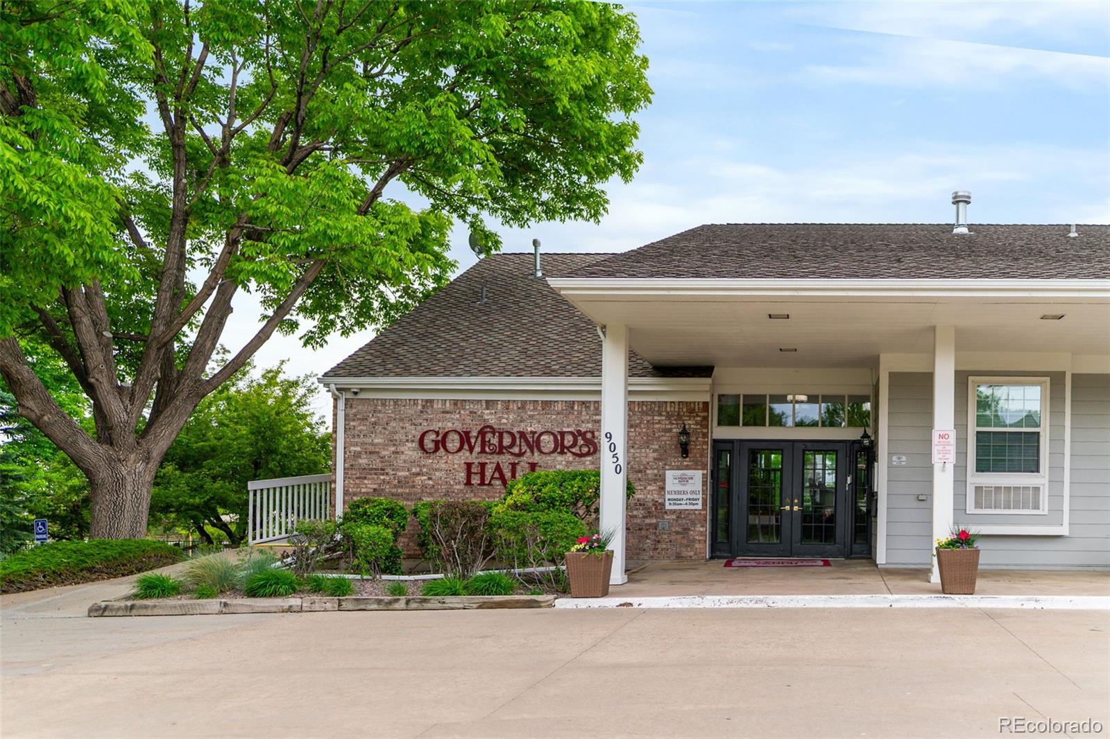 9502 W Hialeah Place