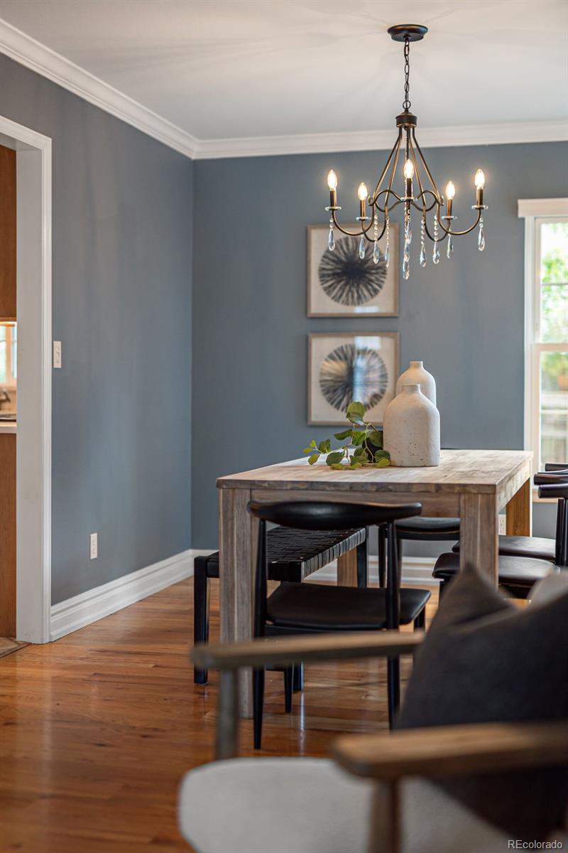 9502 W Hialeah Place