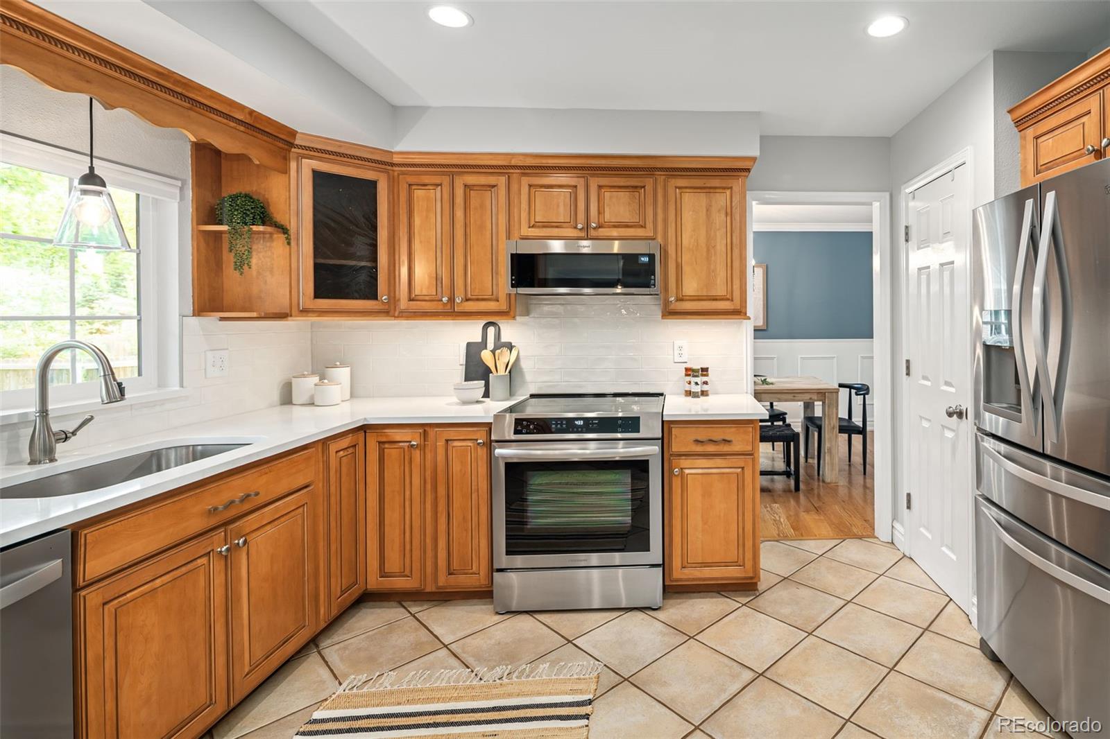 9502 W Hialeah Place