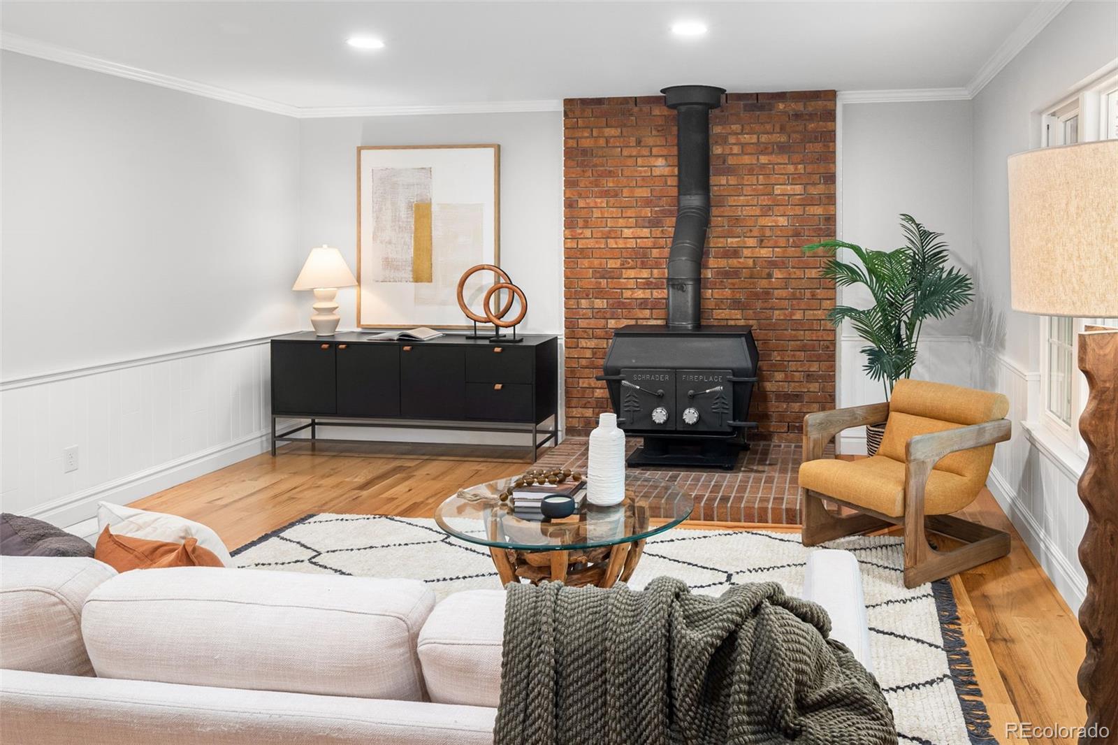 9502 W Hialeah Place