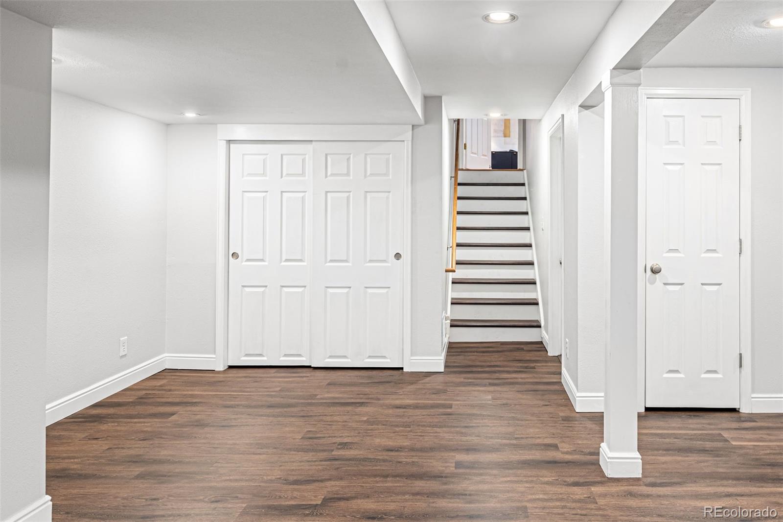 9502 W Hialeah Place