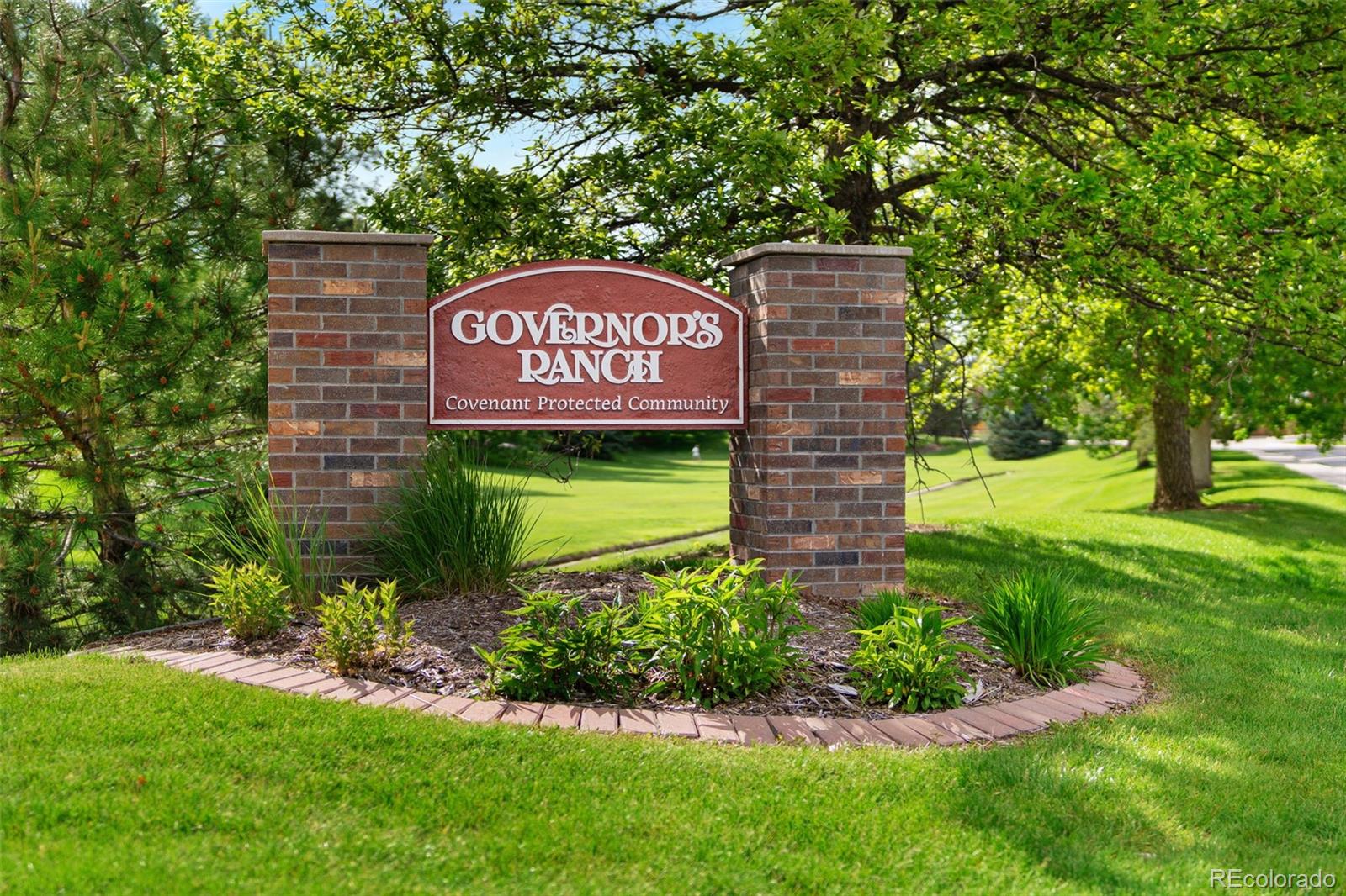 9502 W Hialeah Place