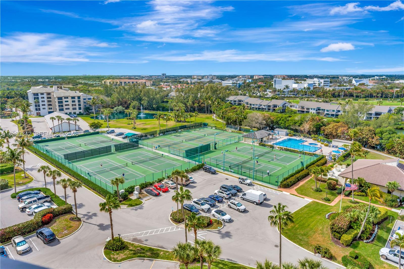 300 Ocean Trail Way 1008