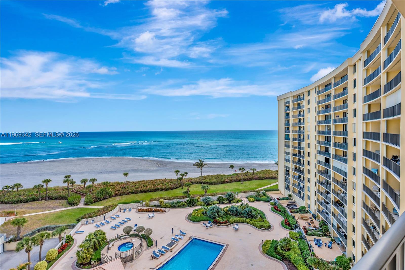 300 Ocean Trail Way 1008