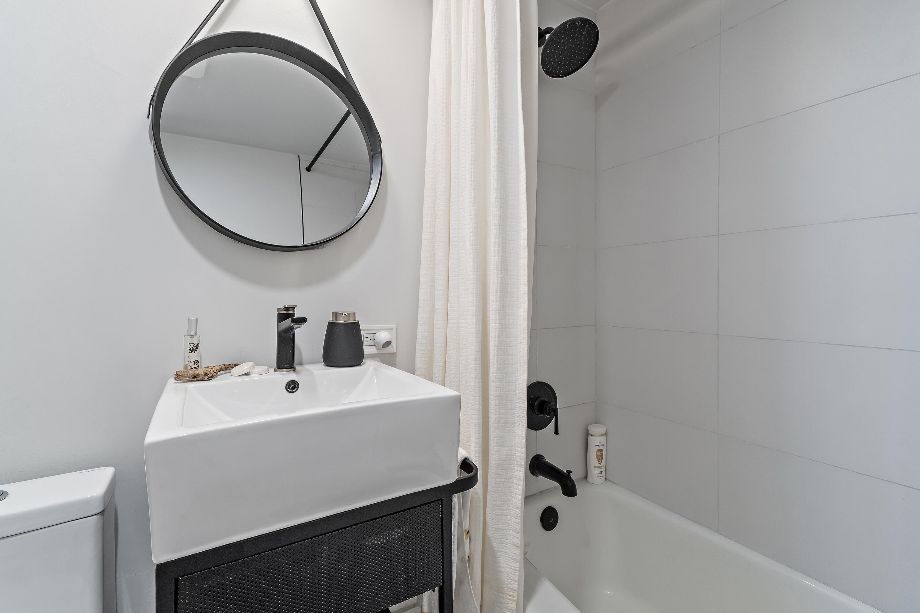 50 Celestial Way 310