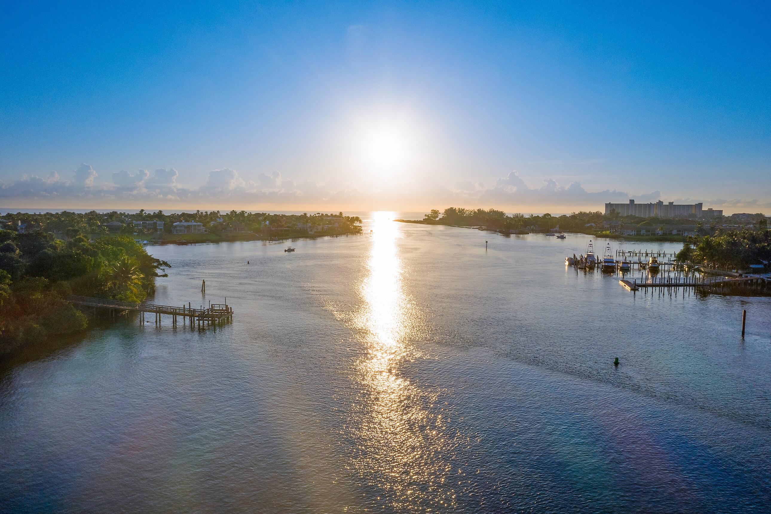 102 Crab Cay Way