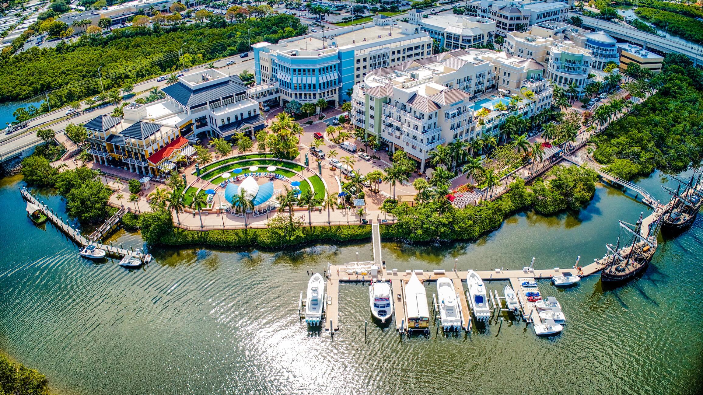 102 Crab Cay Way