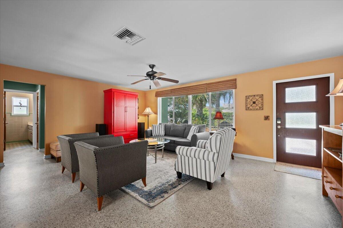 440 Jupiter Lane