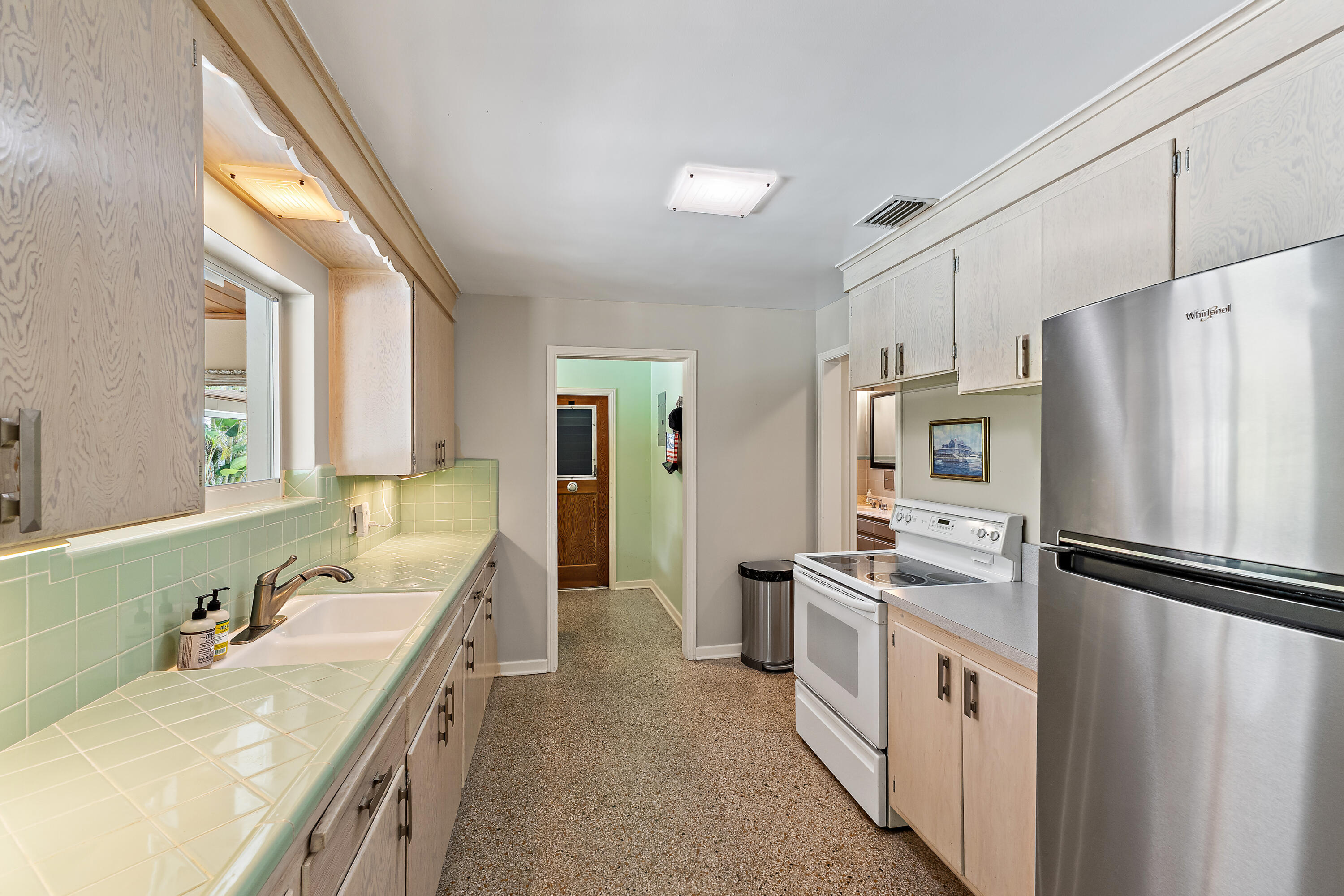 440 Jupiter Lane