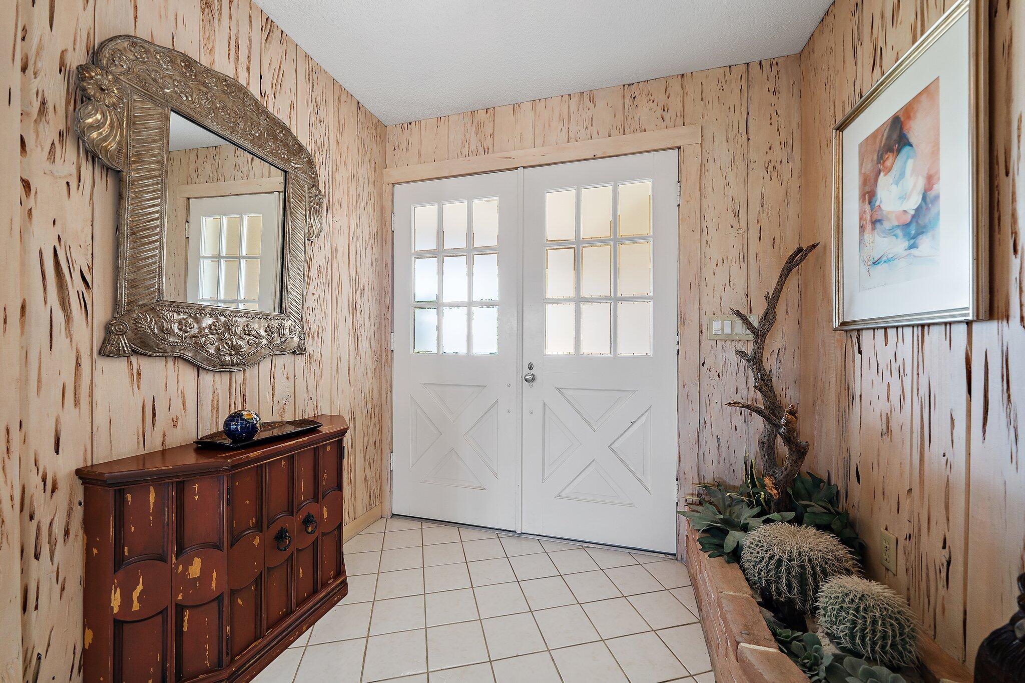 11 Country Club Circle