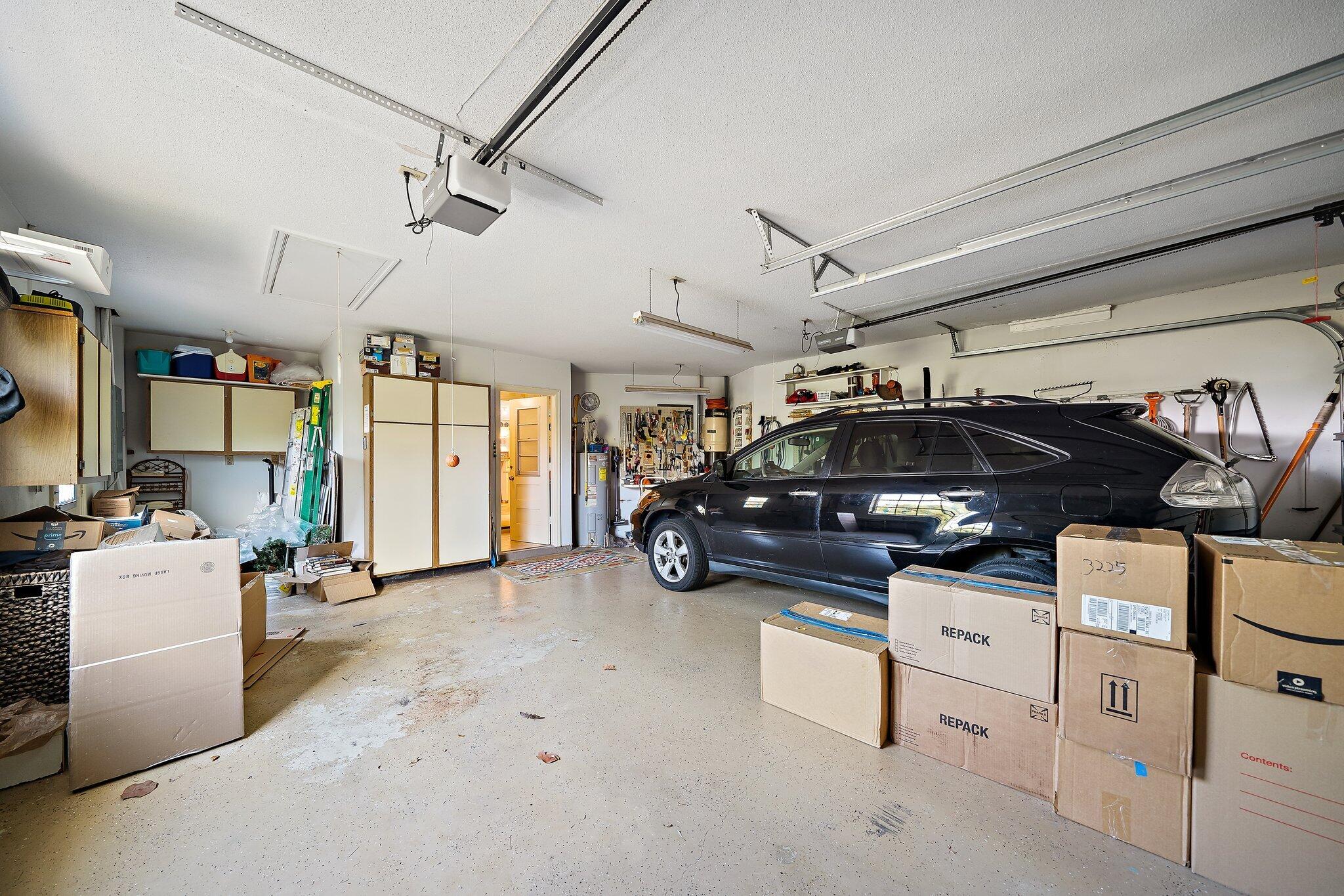 11 Country Club Circle