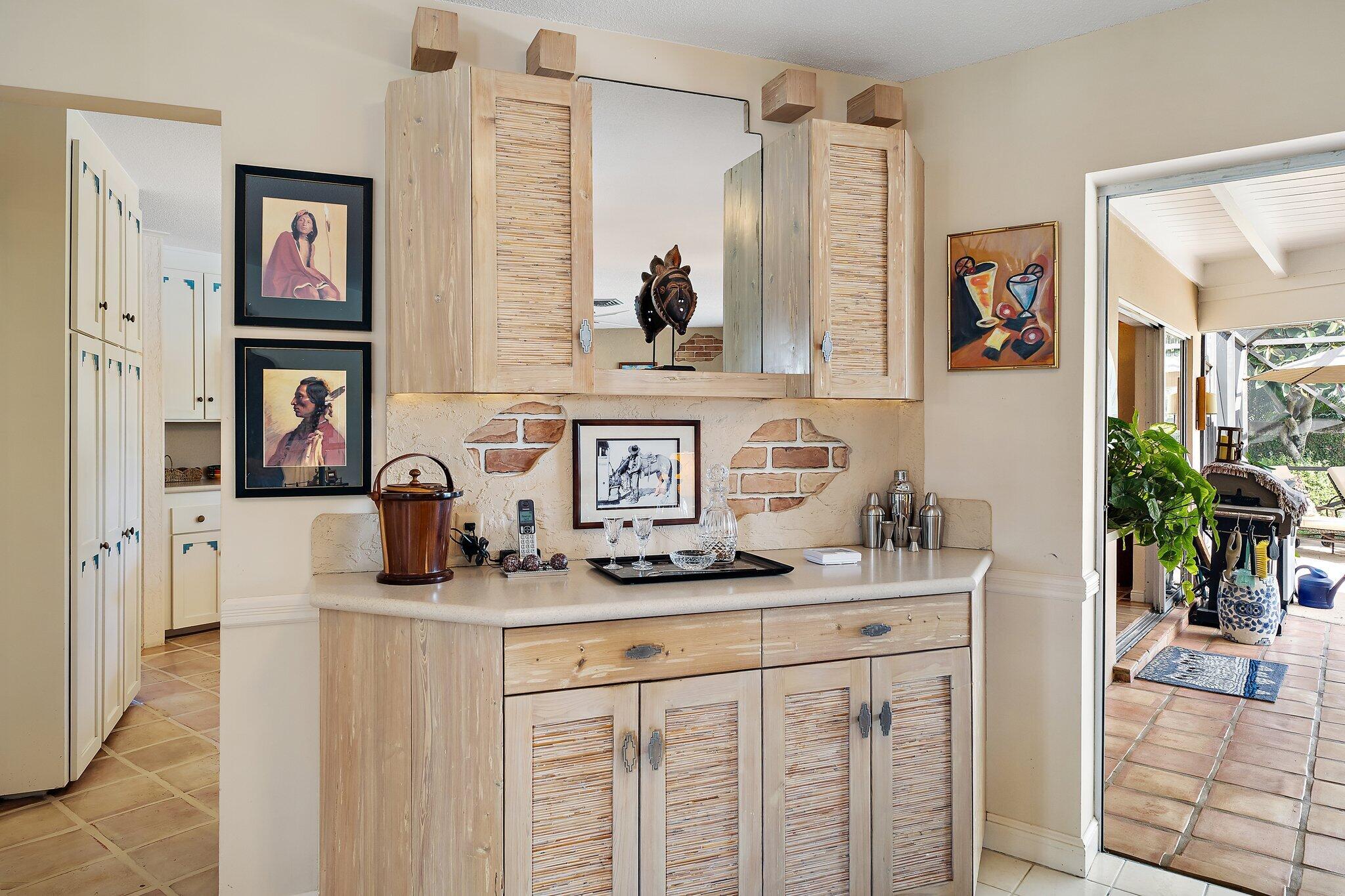 11 Country Club Circle