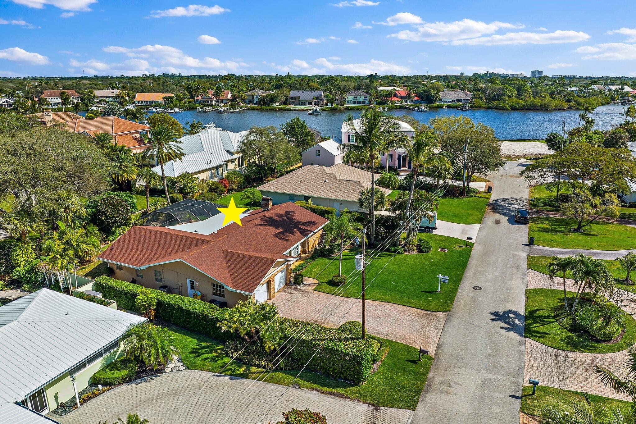 11 Country Club Circle