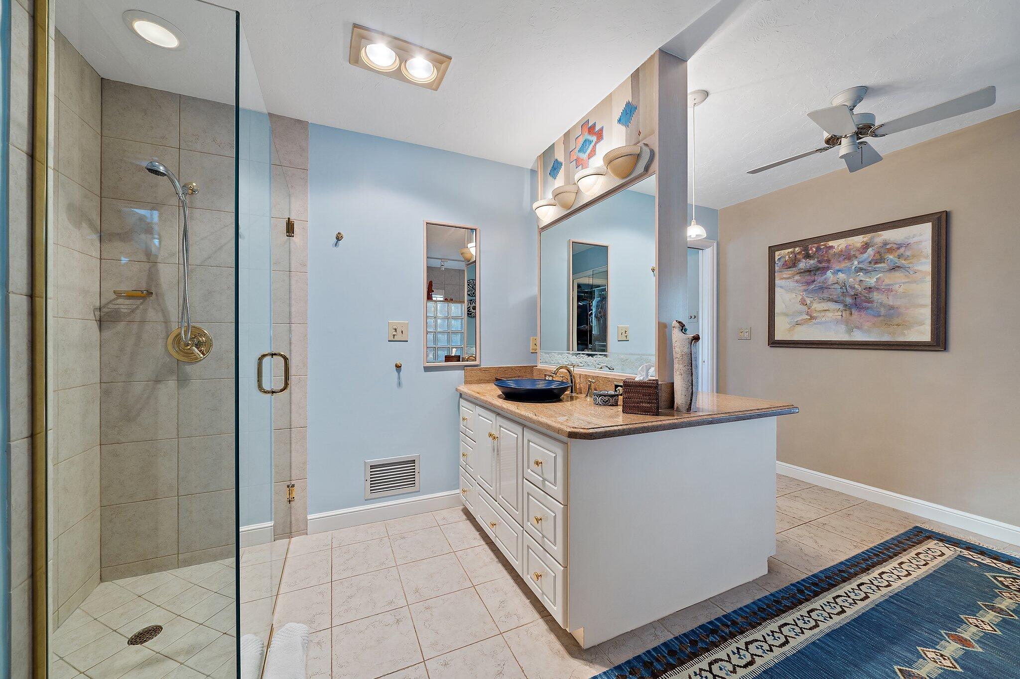 11 Country Club Circle