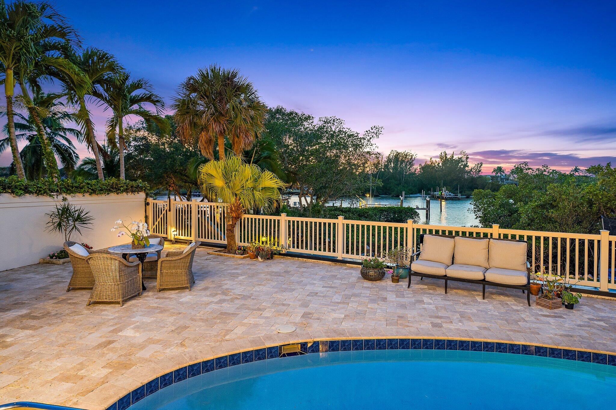 176 Harbourside Circle