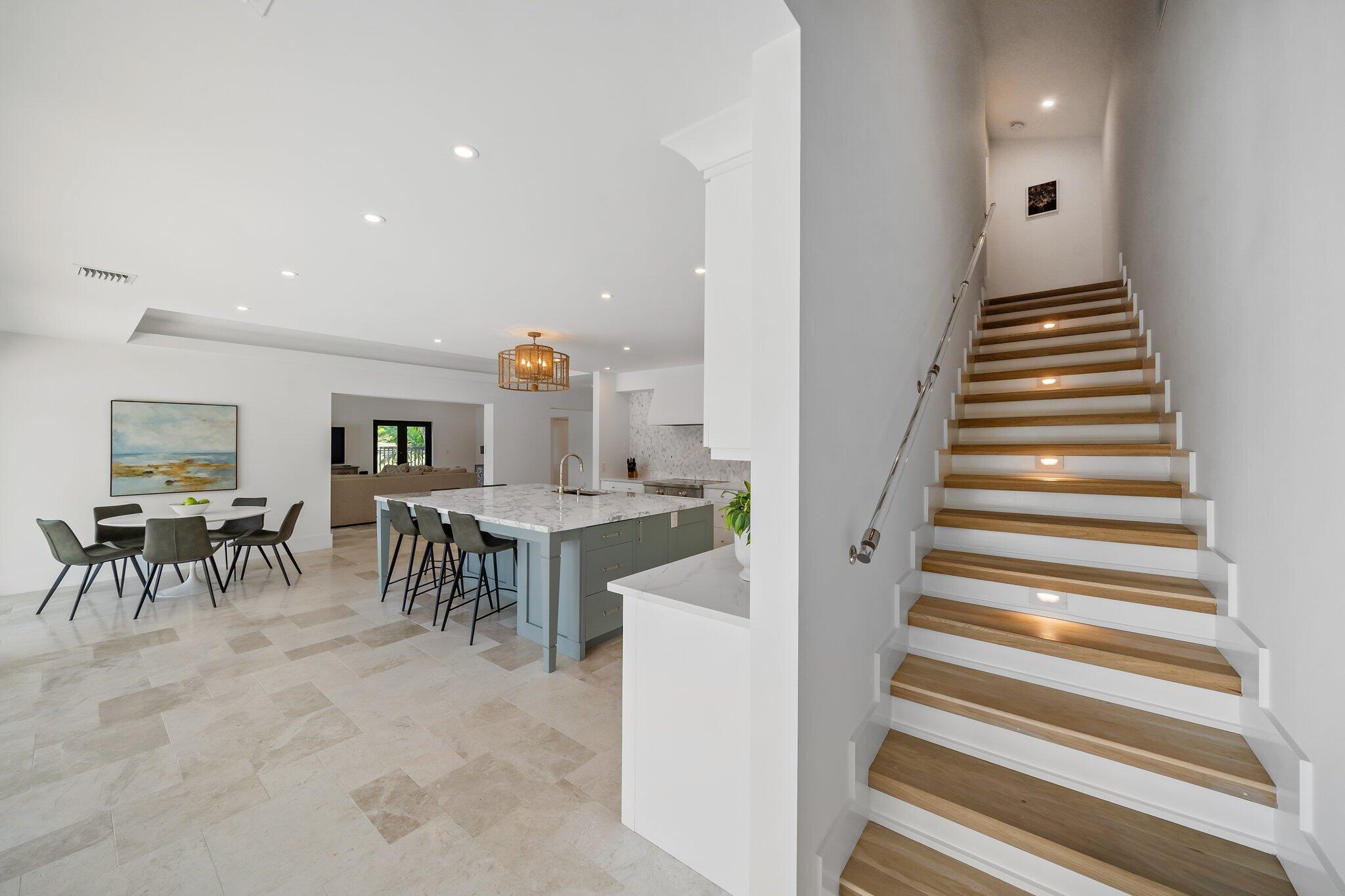 176 Harbourside Circle