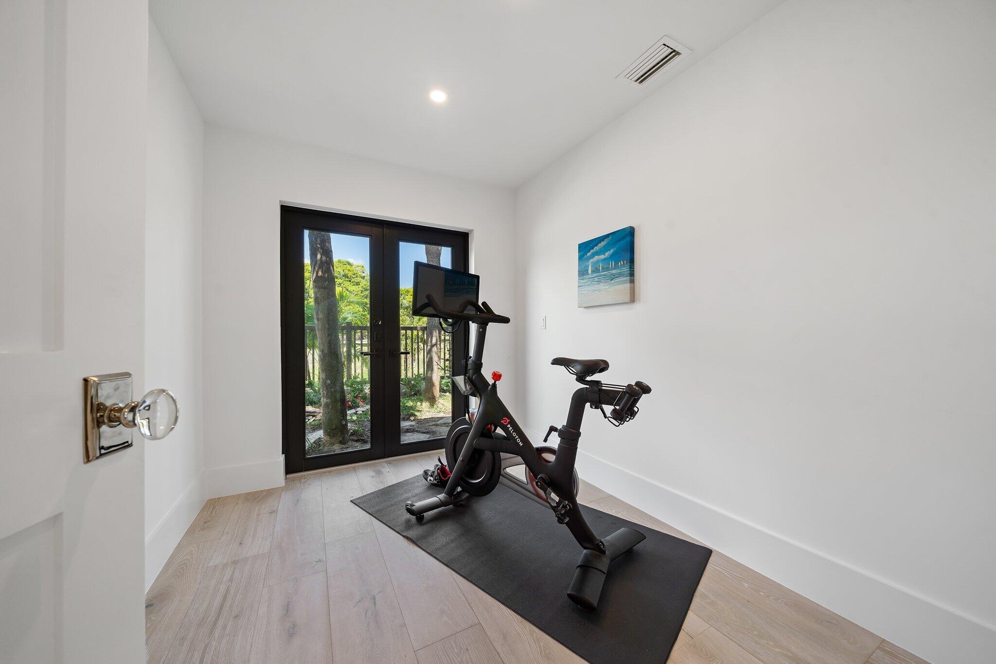 176 Harbourside Circle