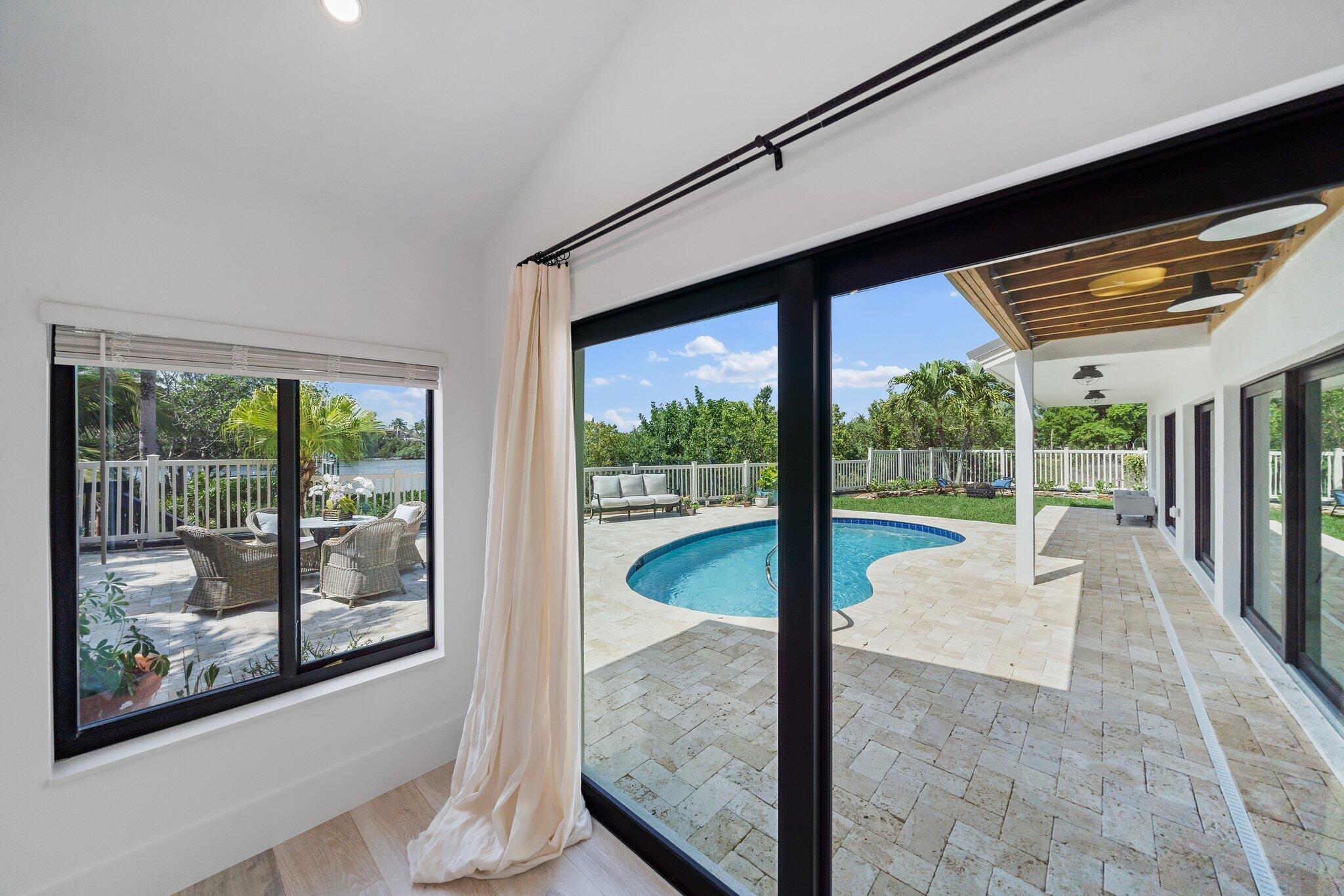 176 Harbourside Circle