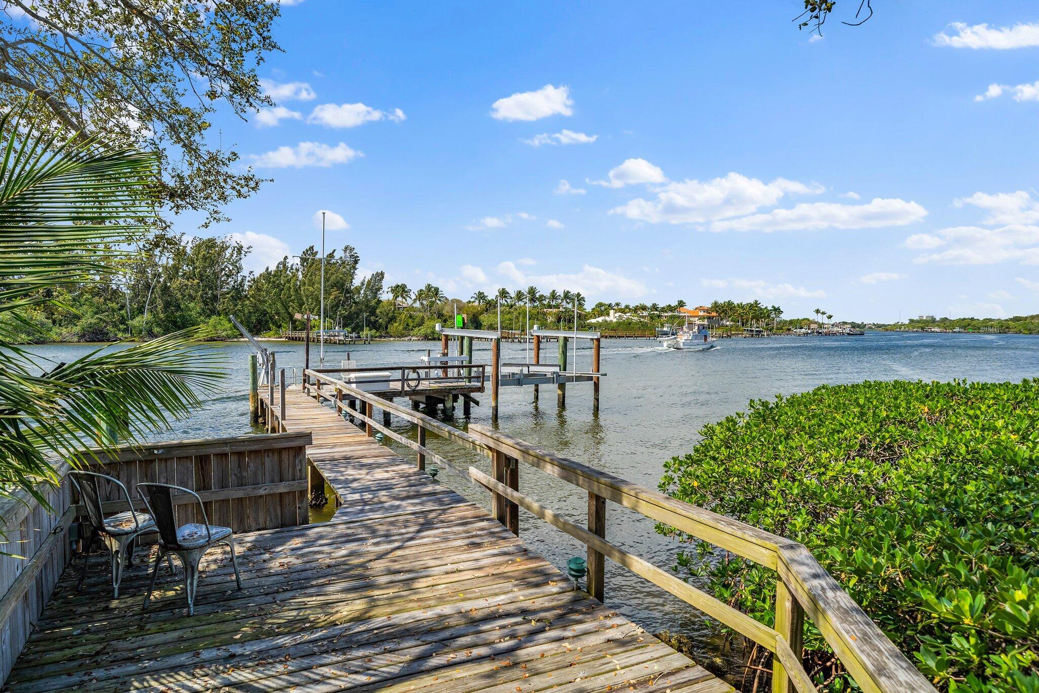 176 Harbourside Circle